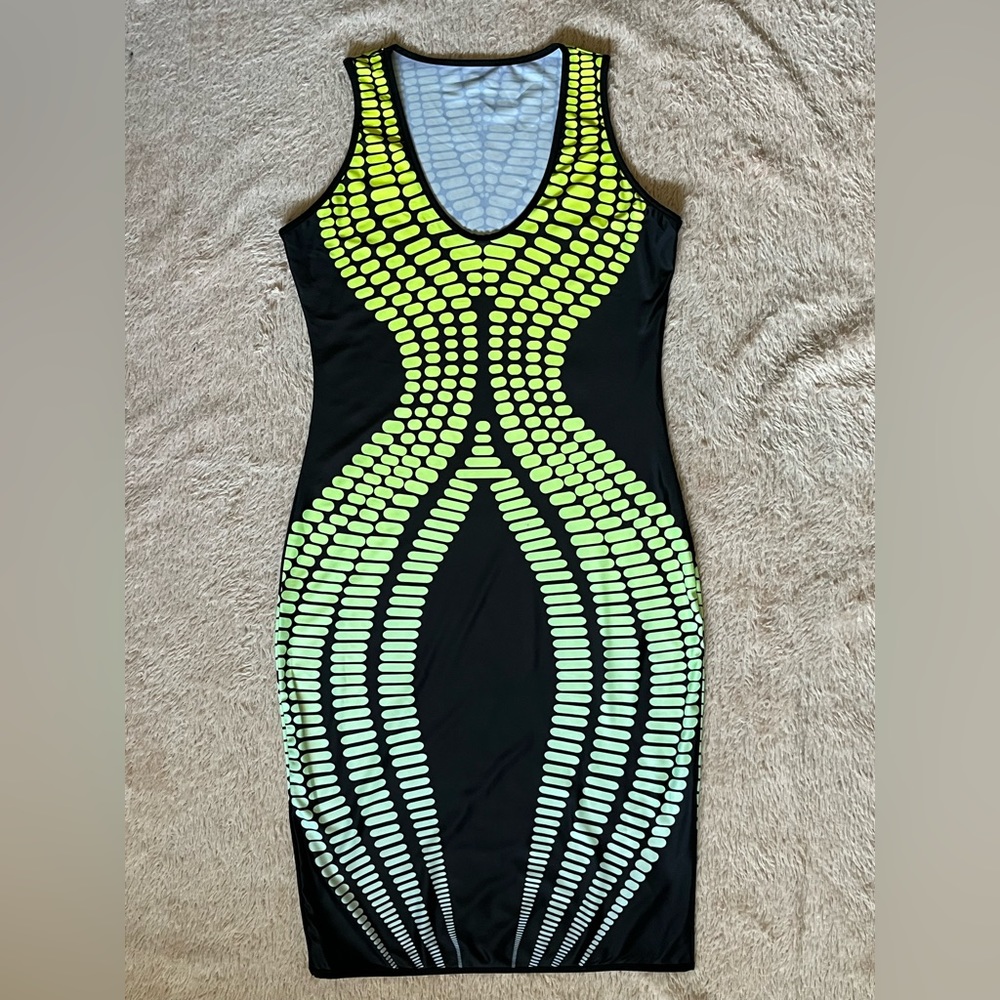 BODYCON MIDI DRESS